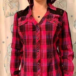 Guess Western Pink plaid shirt Black lace Large